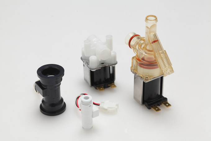 業務用產品--自動泡茶機--流量傳感器和電磁閥.jpg